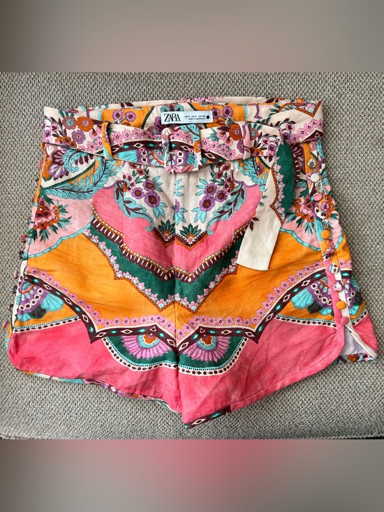 Zara Pants - Zara Linen-blend high waisted multiprint belted shorts - S
